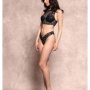 LORMAR-WING BRASILIANA V-SHAPE